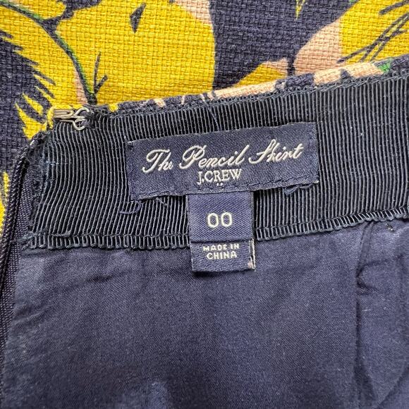 Yellow Navy Floral Pencil Skirt 00 | Knee Length Preppy Classic Chic Workwear - Picture 7 of 11